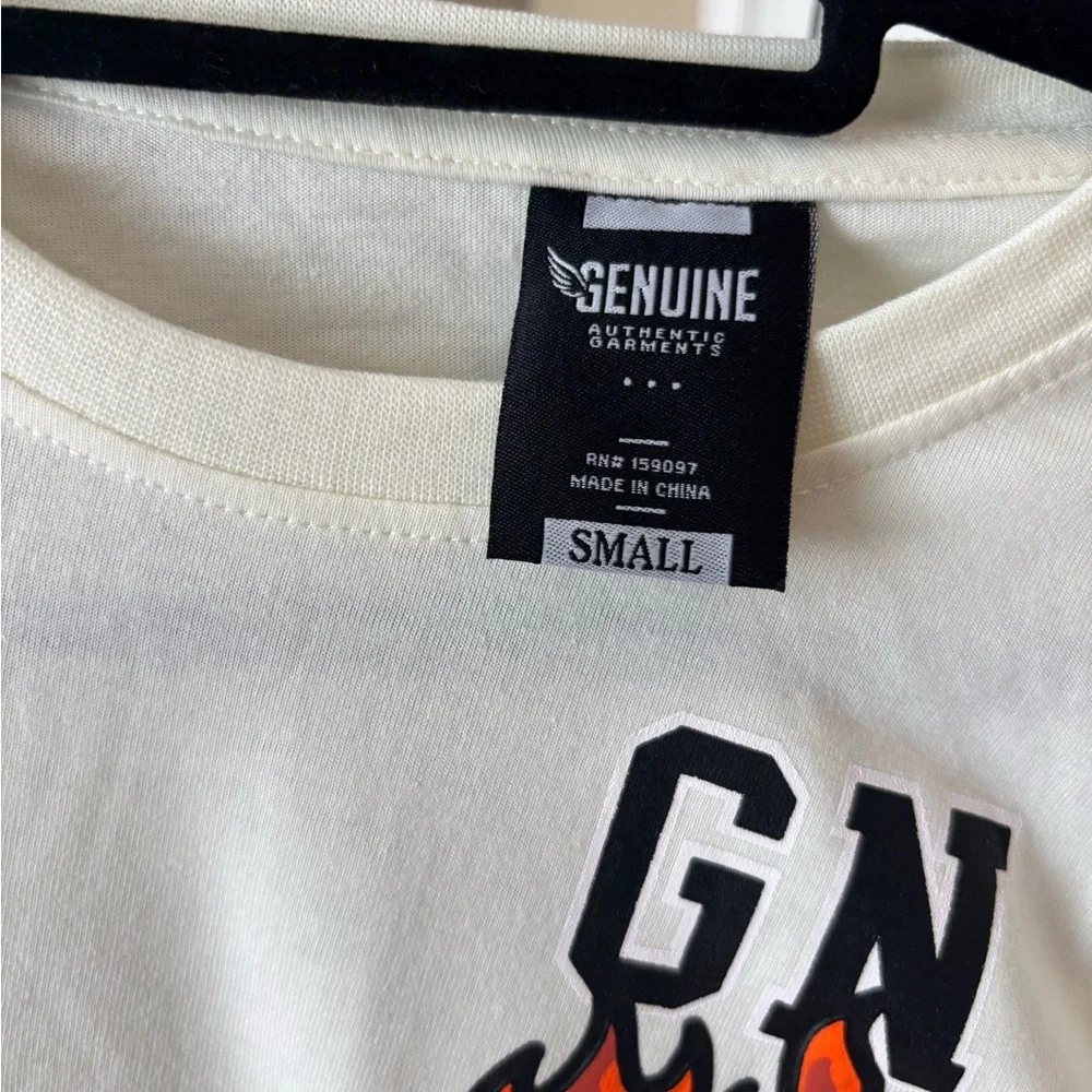 Genuine Merchandise White Graphic Tee - Picture 3 of 5